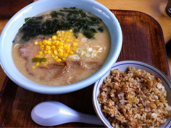 今日の波乗りとがんこラーメン